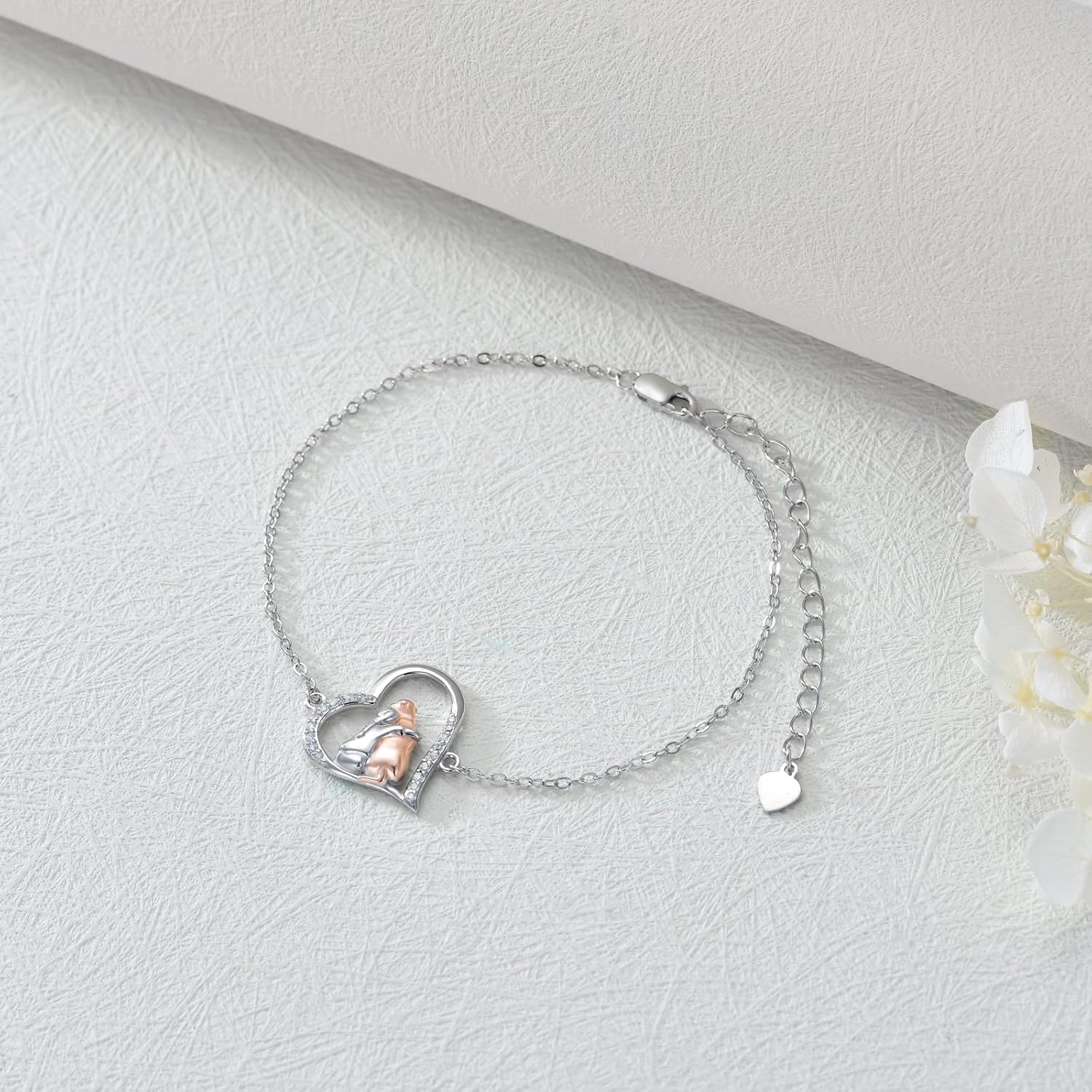 Hearth & Dog Bracelet VIP