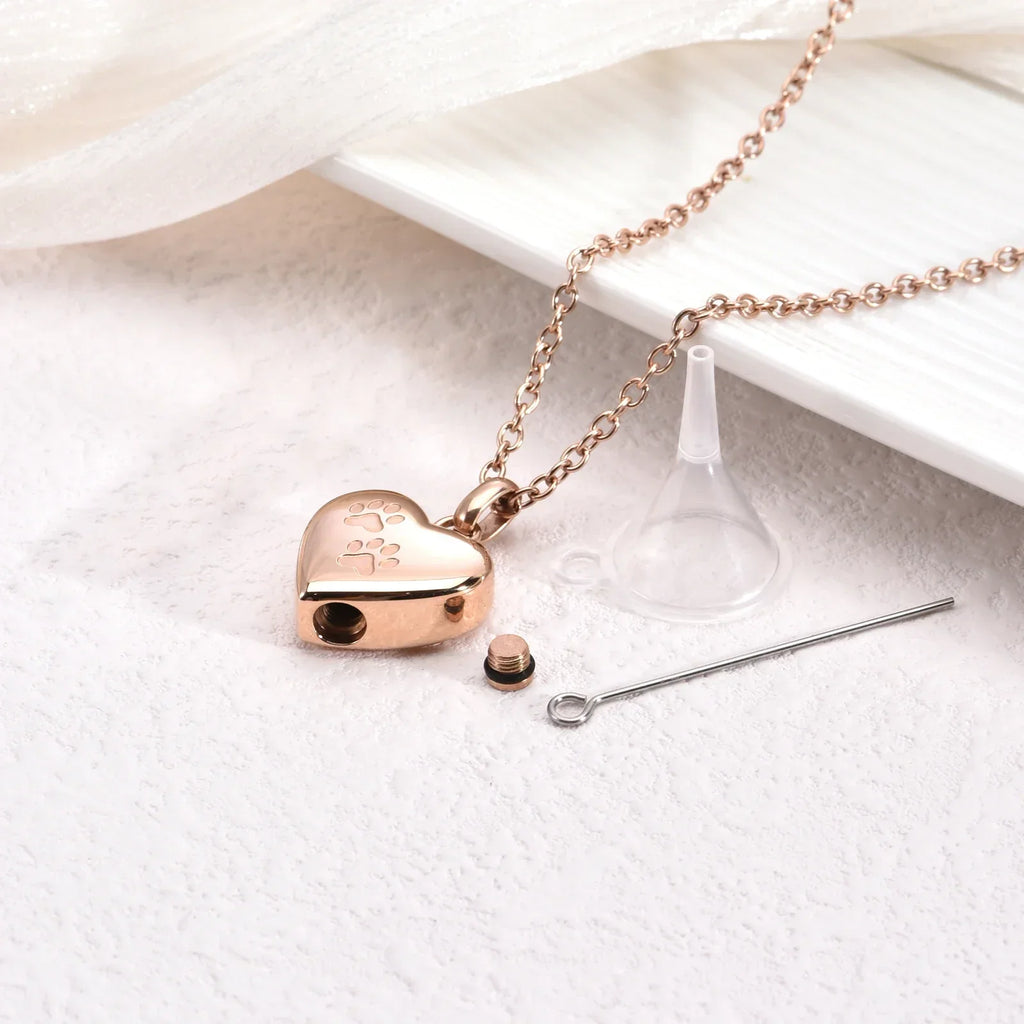 Pet Memorial Urn Necklace – Heart-Shaped Pendant with Paw Engraving VIP
